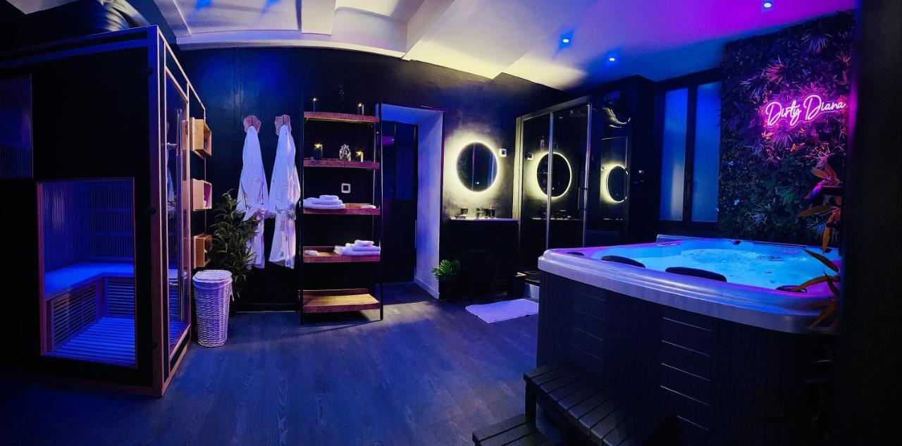 Love Room Suite Dirty Diana Aubagne Esterno foto